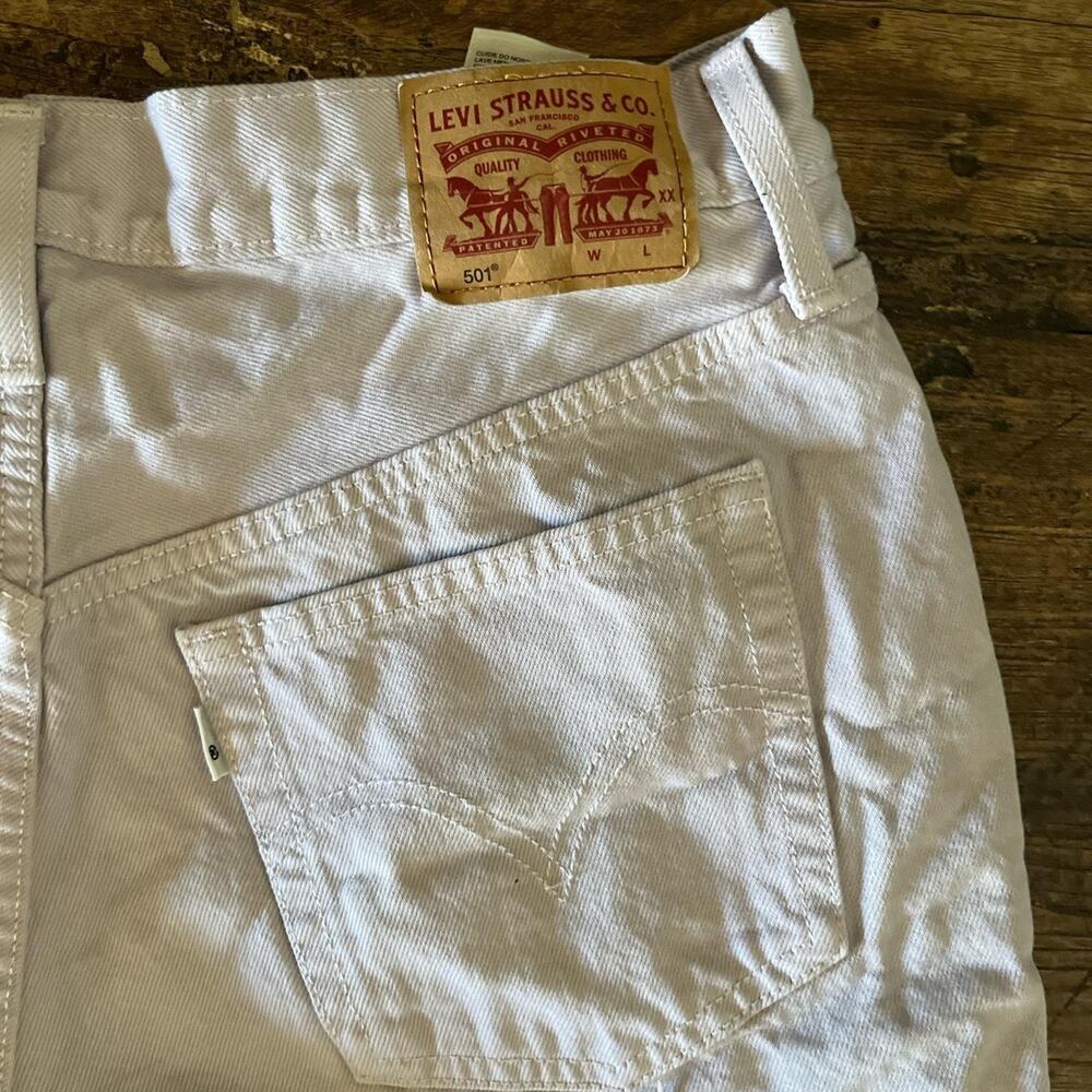 Lavender Levis 501 cut off shorts